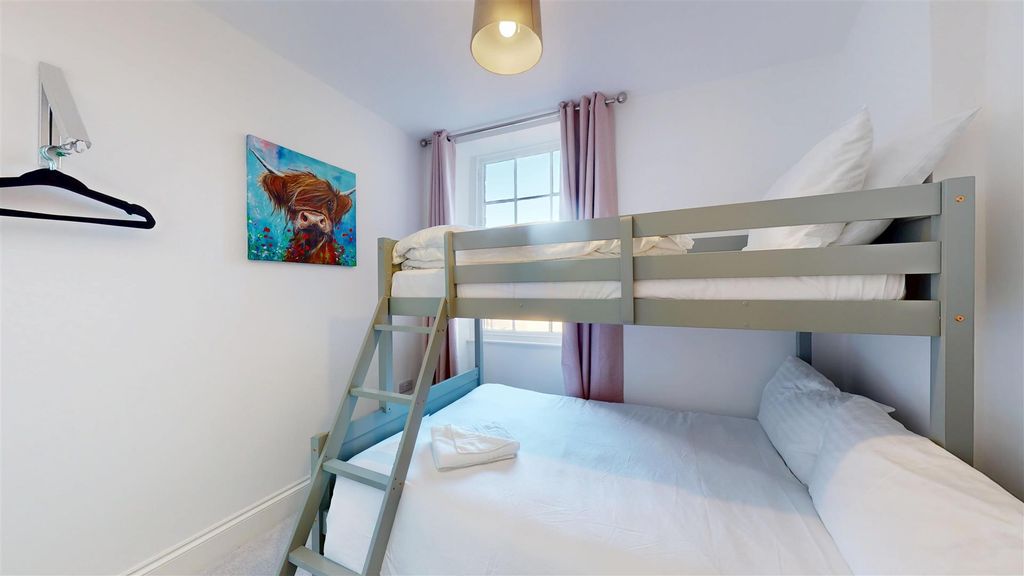 Additional image 9 of 2 bed flat for saleBoroughgate, Otley LS21
