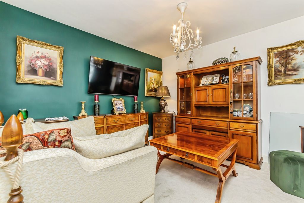 Property photo 1 of 20 Dsc06224