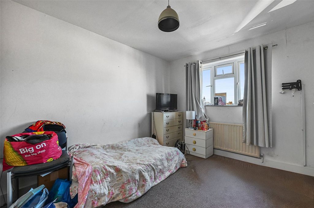 Property photo 1 of 14 Picture No. 27