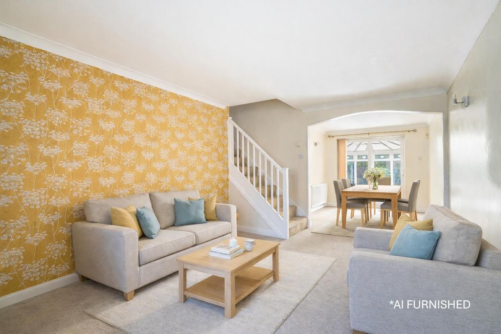 Property photo 2 of 21 Living Room