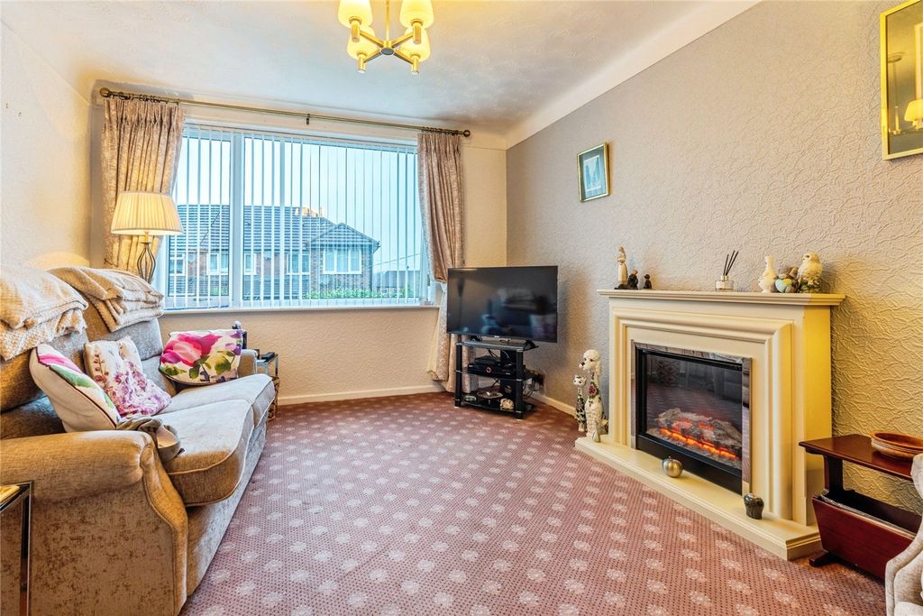 Property photo 3 of 18 Picture No. 16