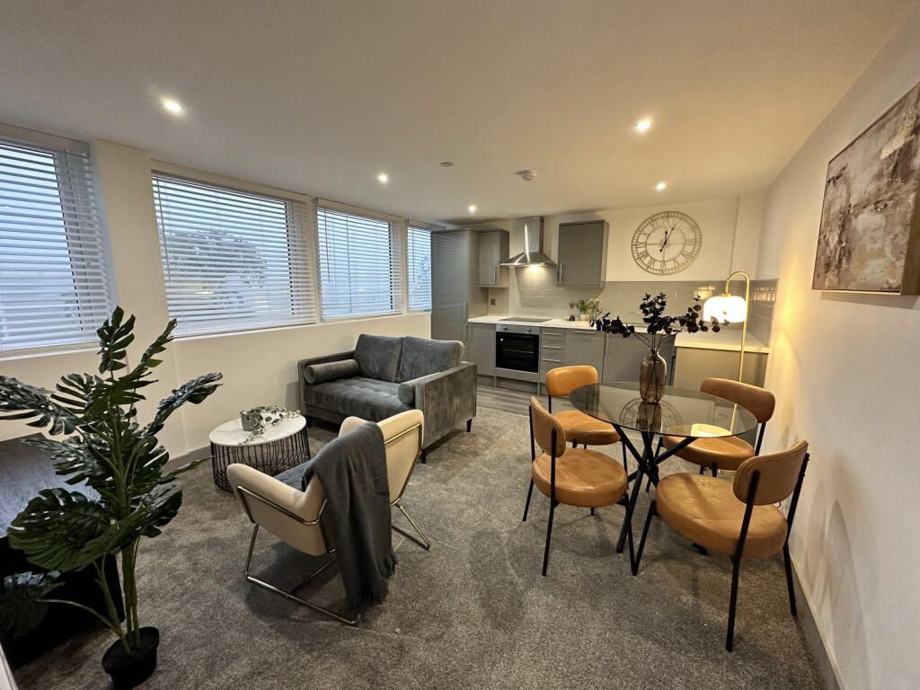 Property photo 1 of 3 1 Bed Flat To Rent Cotelands, London Cr0