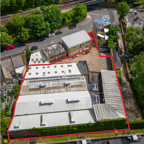 Property photo 2 of 6