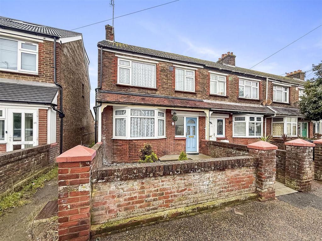 Property photo 1 of 18 67 Elm Grove-001.Jpg