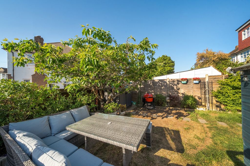 Property photo 2 of 19 1469815-5-6A17225...