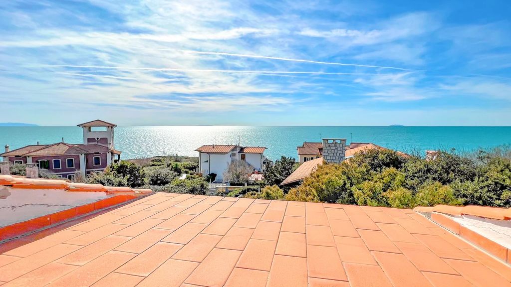 Property photo 2 of 44