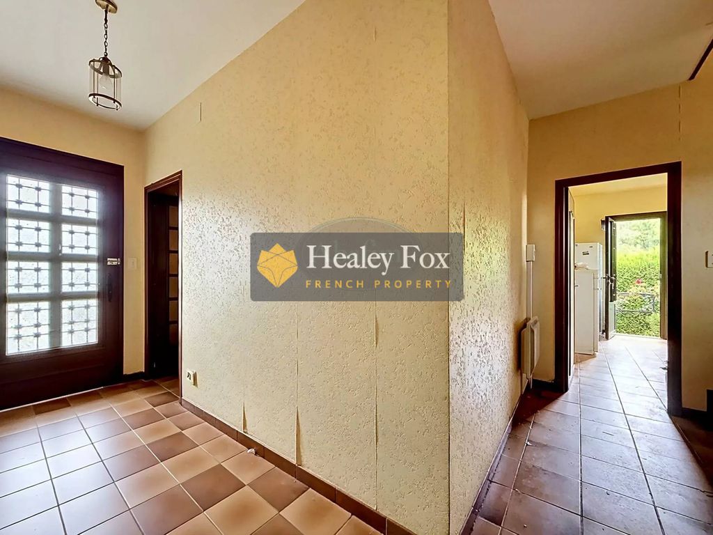 Property photo 3 of 10 2cc6B4F731Edc55848c2d9Fa09Dccaca