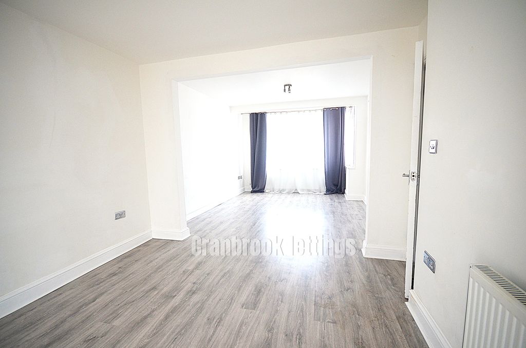 Property photo 2 of 14 Gallery