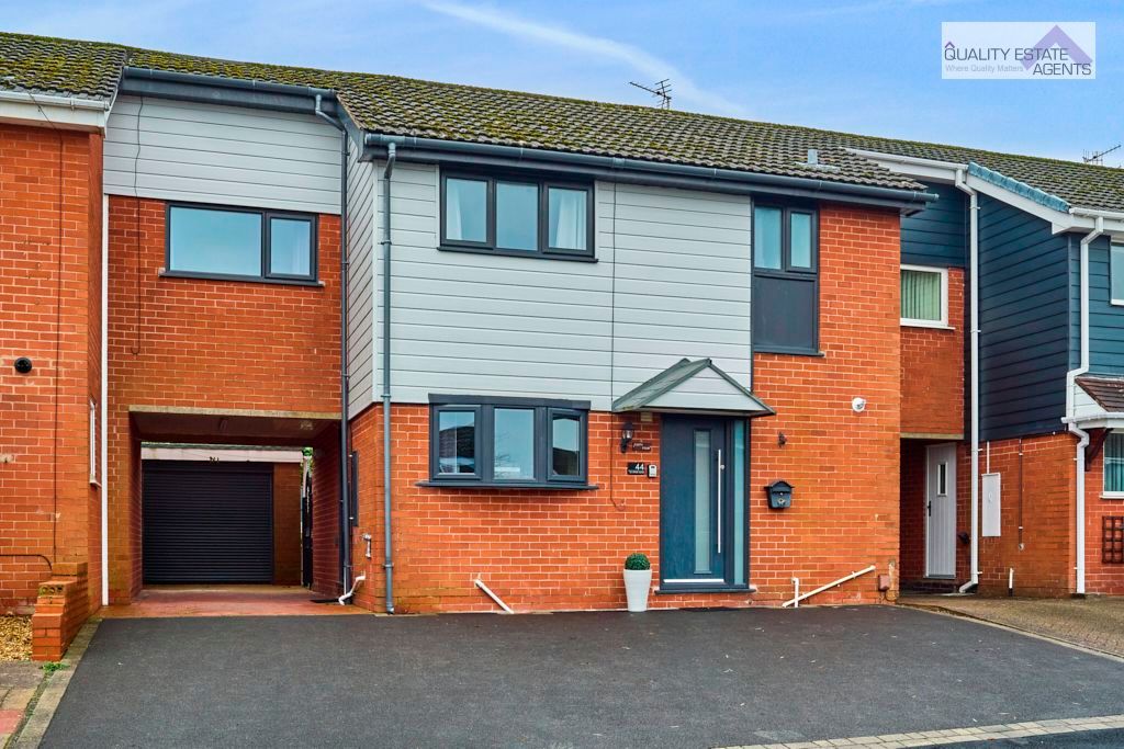 Property photo 1 of 34