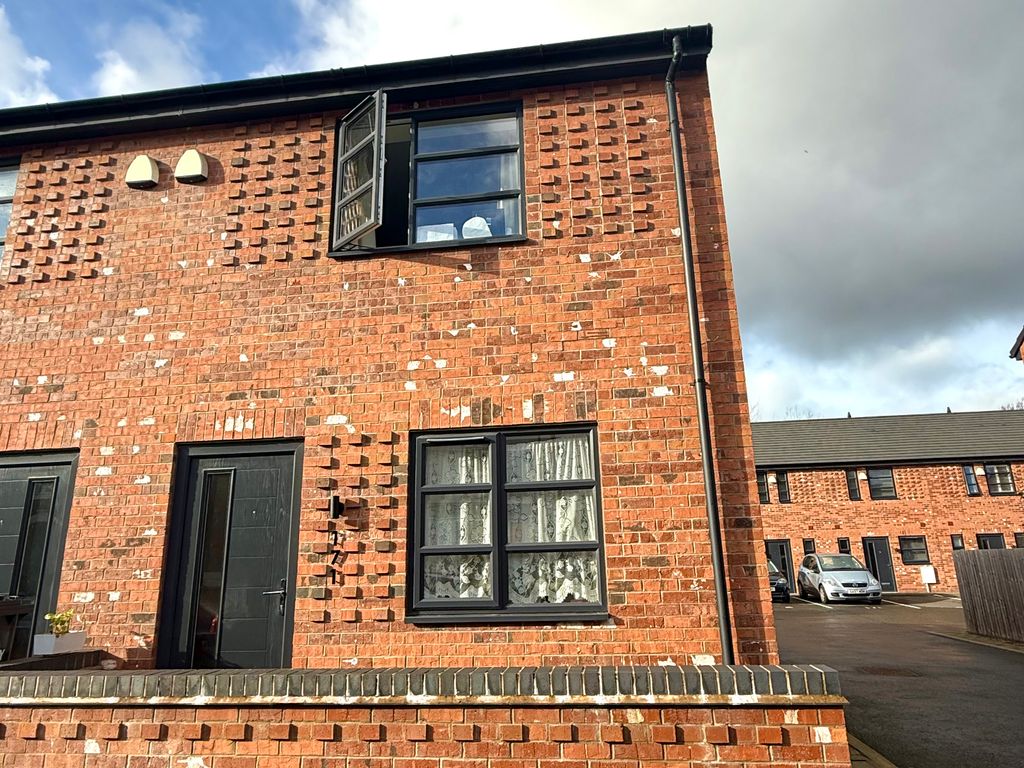 Property photo 1 of 10 Image