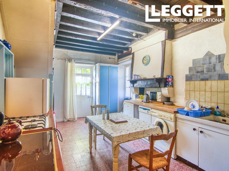 Property photo 2 of 10