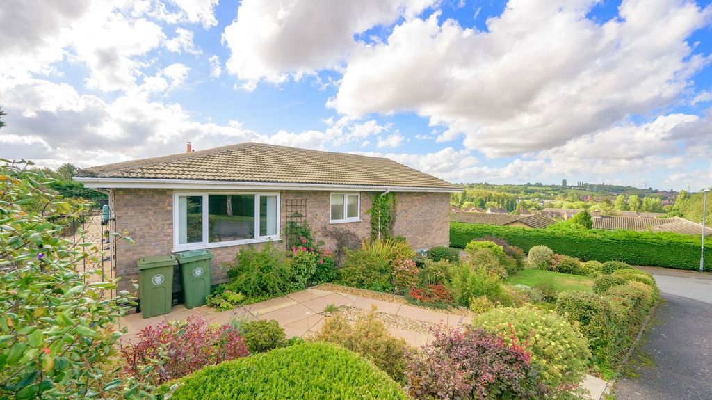 Property photo 2 of 29