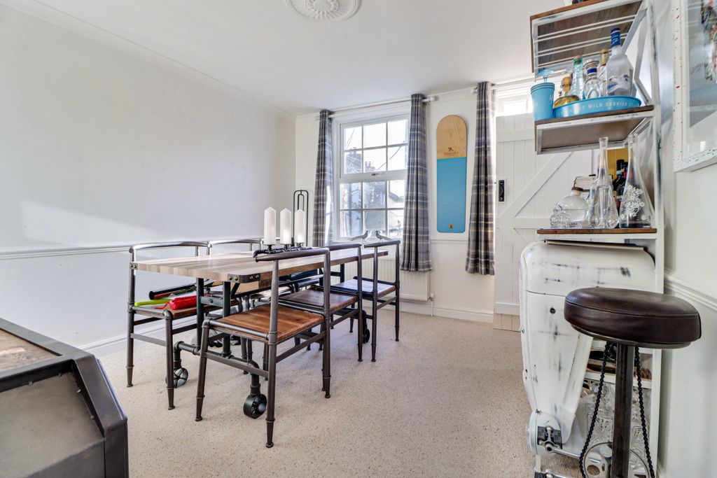 Property photo 3 of 26 Dining Room