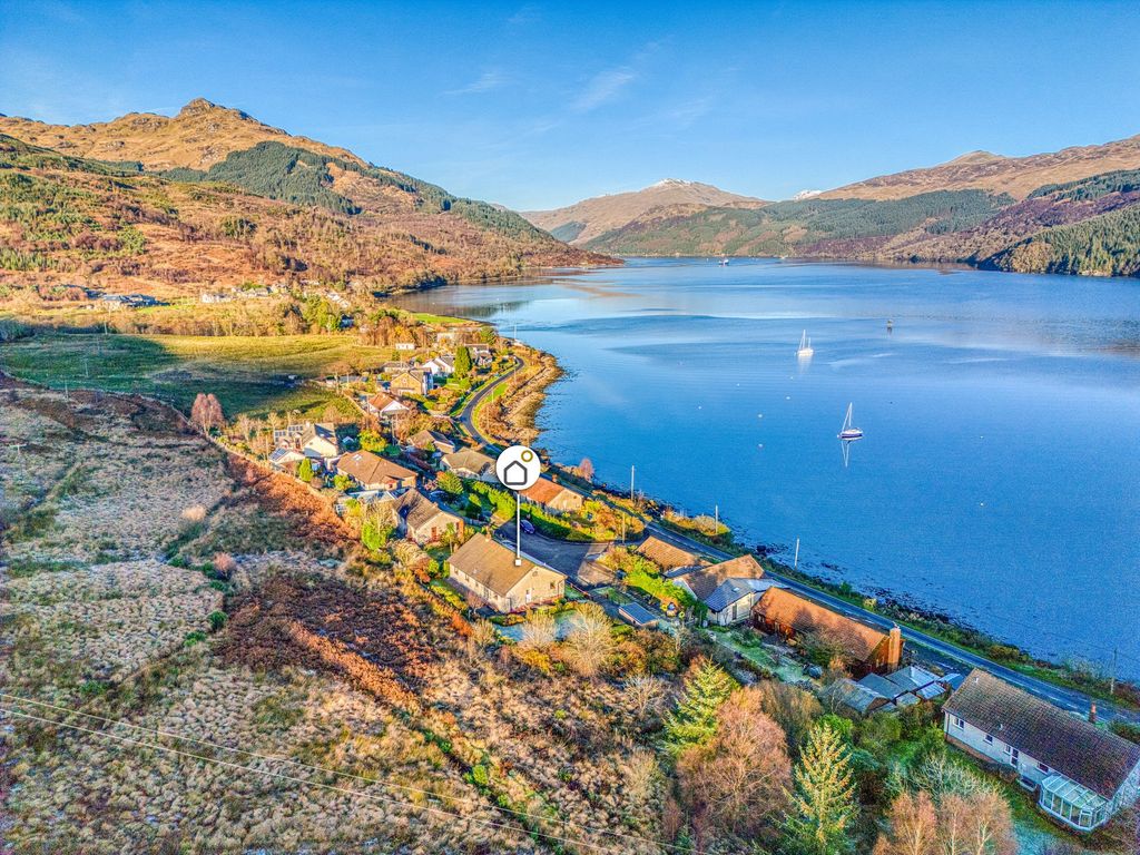 Property photo 3 of 23