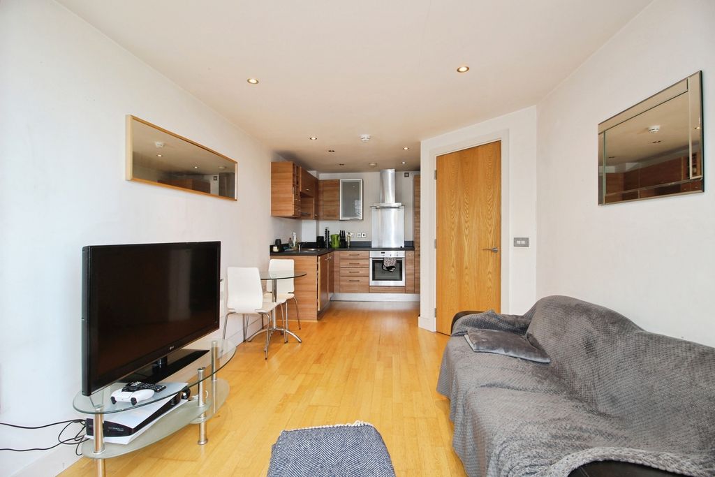 Property photo 2 of 11 Living Area