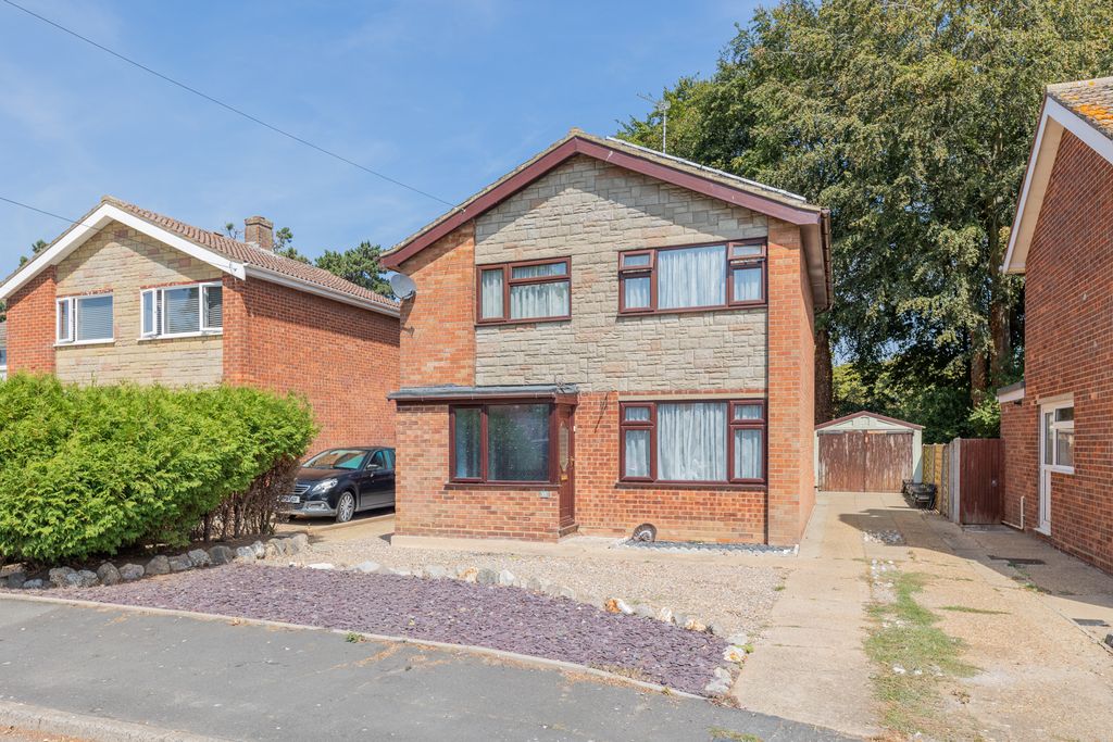 Property photo 1 of 15