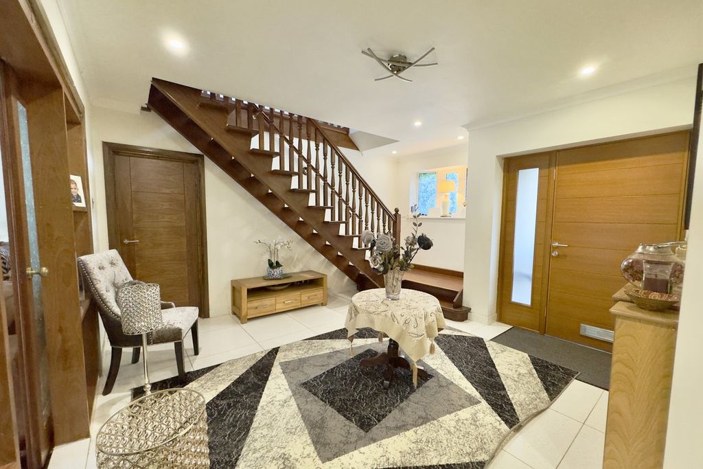 Additional image 25 of 6 bed detached house for saleRothesay Road, Bournemouth BH4