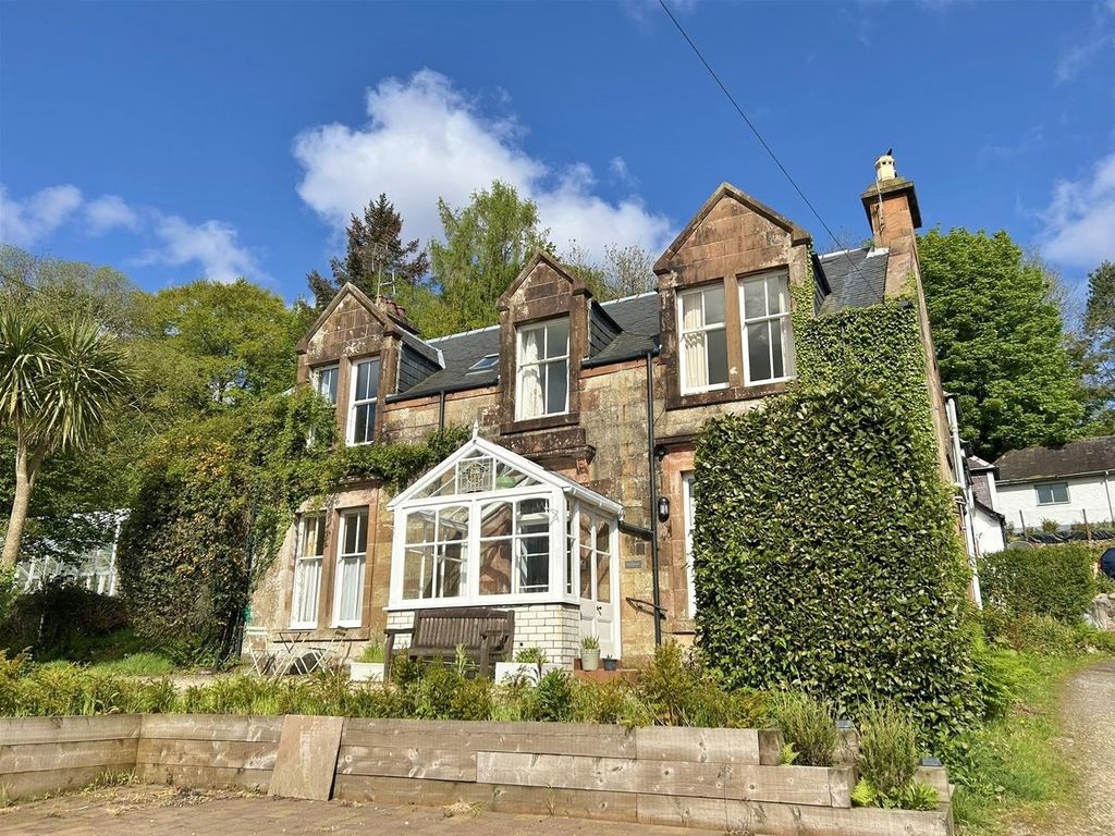 Property photo 1 of 44 1