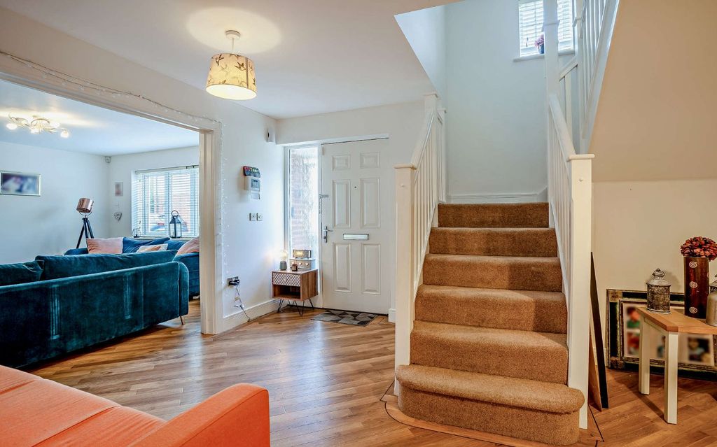 Property photo 3 of 26 Hall