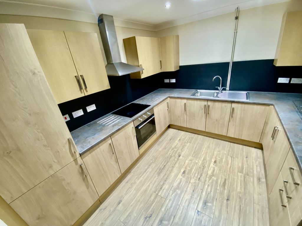 Property photo 3 of 20 Img_5632