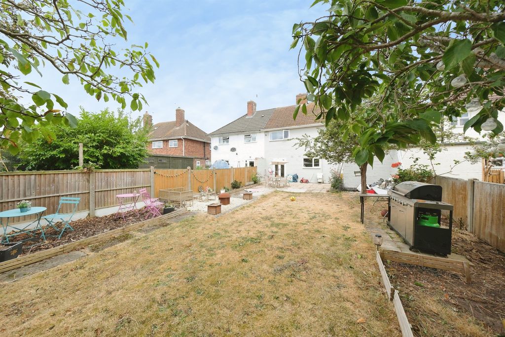 Property photo 2 of 14