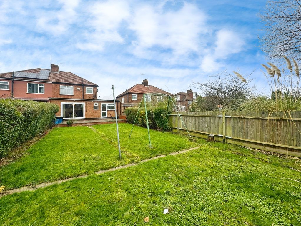 Property photo 2 of 14 Garden External
