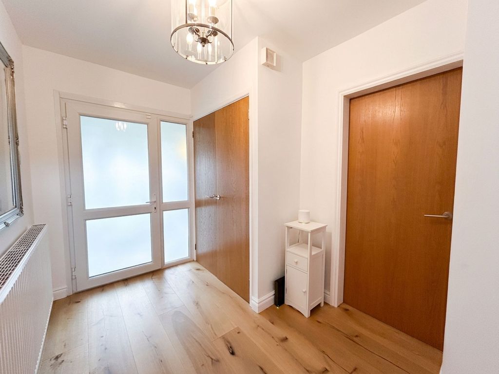 Property photo 3 of 29
