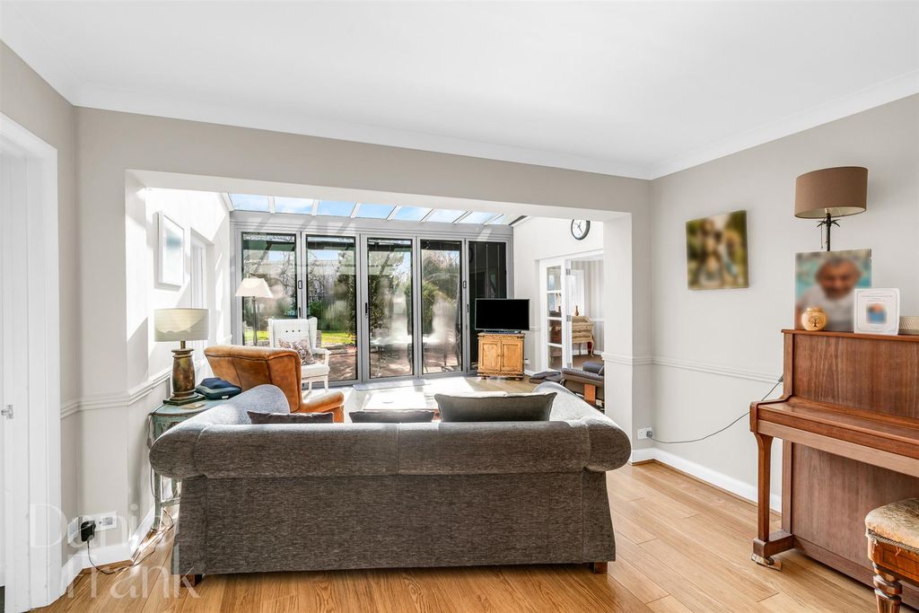 Additional image 13 of 5 bed detached house for saleTycehurst Hill, Loughton IG10