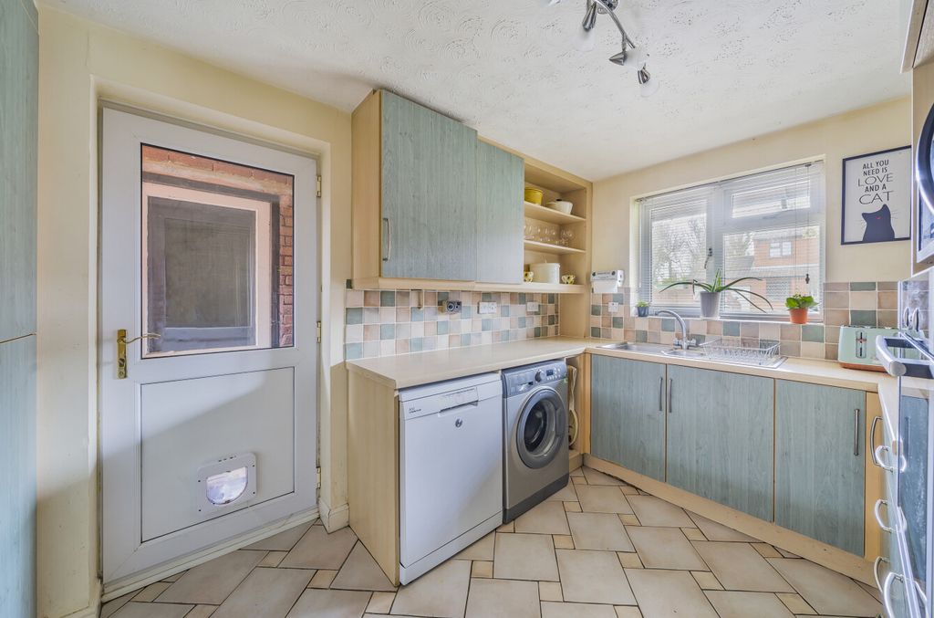 Property photo 3 of 21 12222595