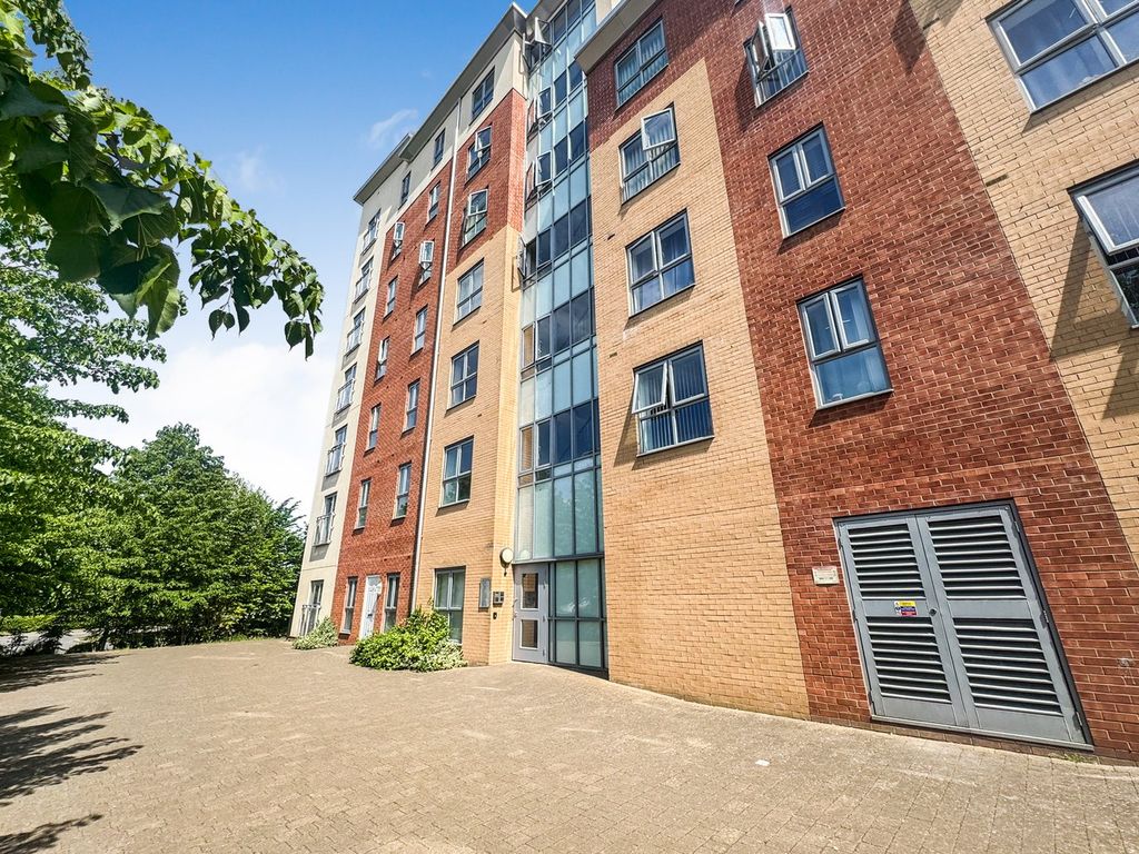 Property photo 1 of 6