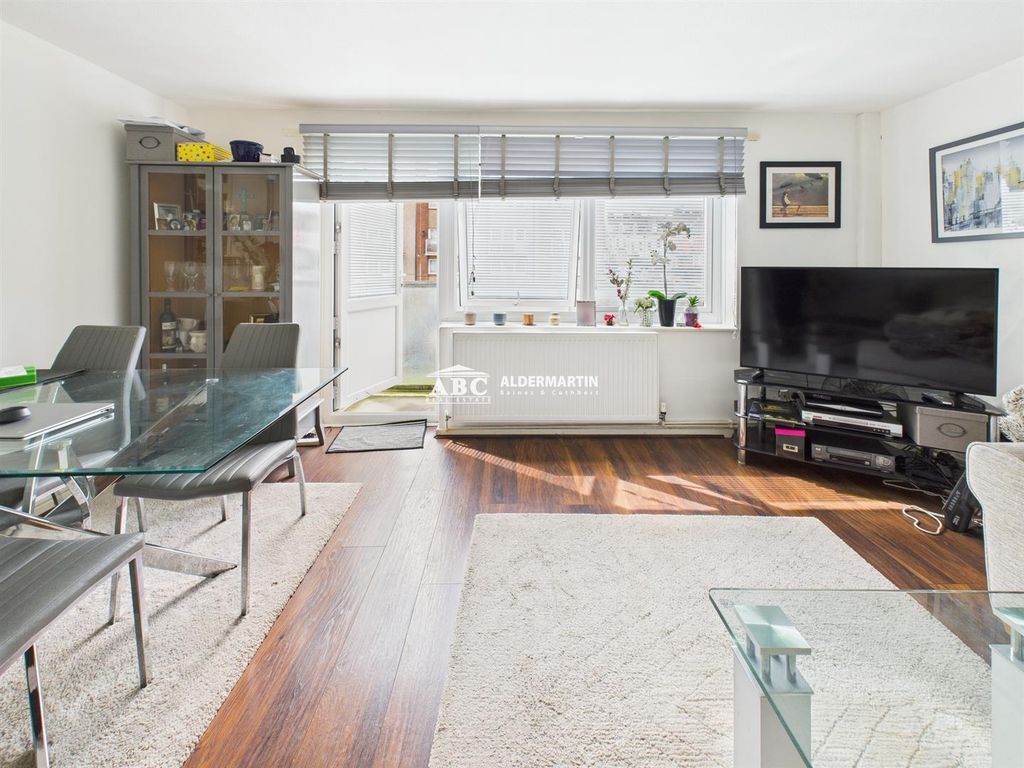 Property photo 2 of 16 Cam03215G0-Pr0066-Still003.Jpg