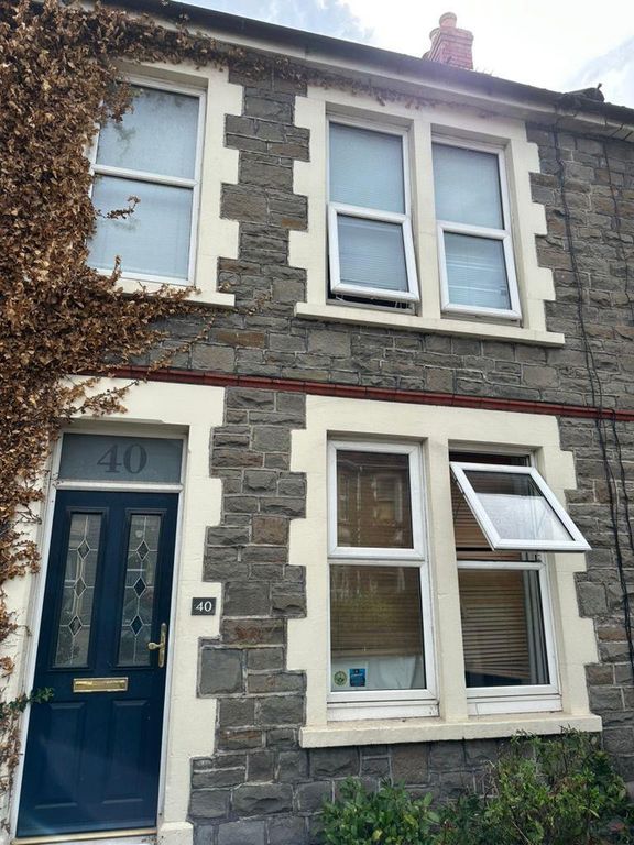 Property photo 3 of 6 40 North St_0