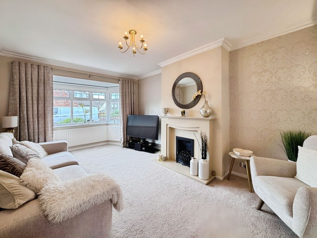 Property photo 2 of 18 4291231