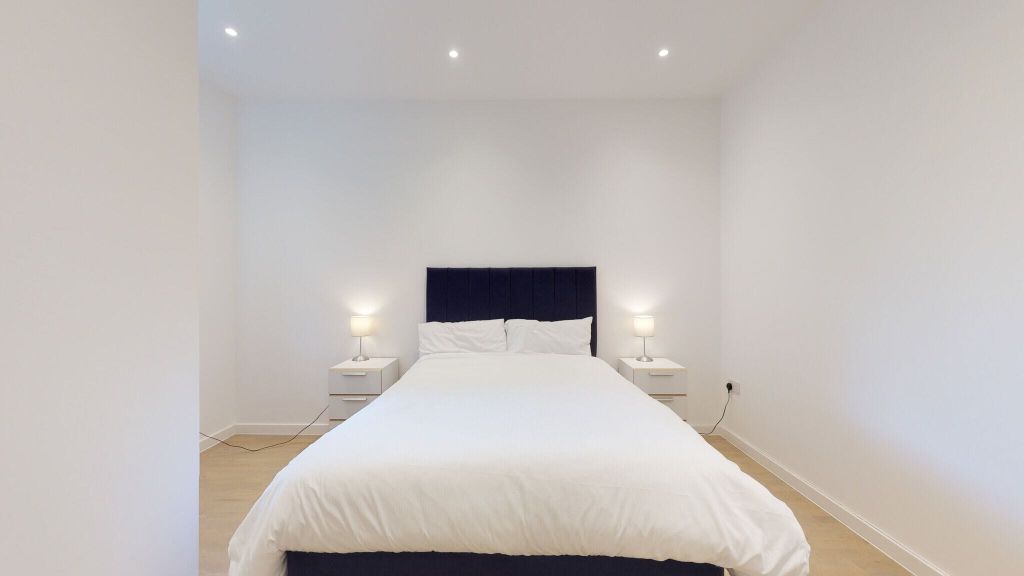 Property photo 3 of 11 Bedroom