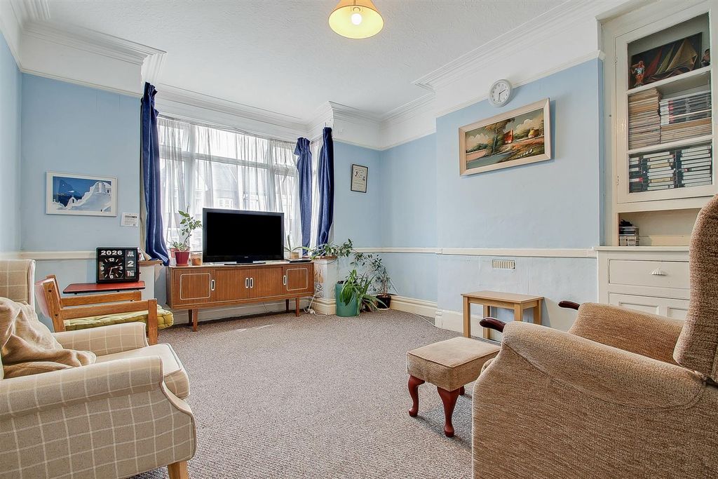 Property photo 2 of 11 G10A5824-G10A5826.Jpg
