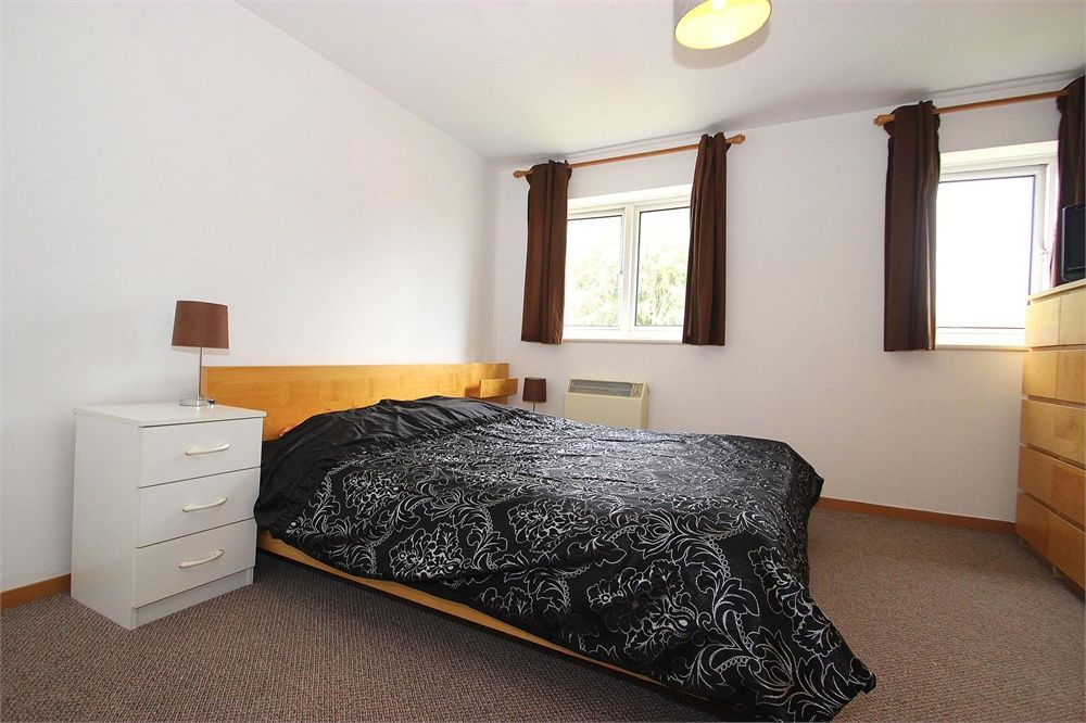Property photo 2 of 7