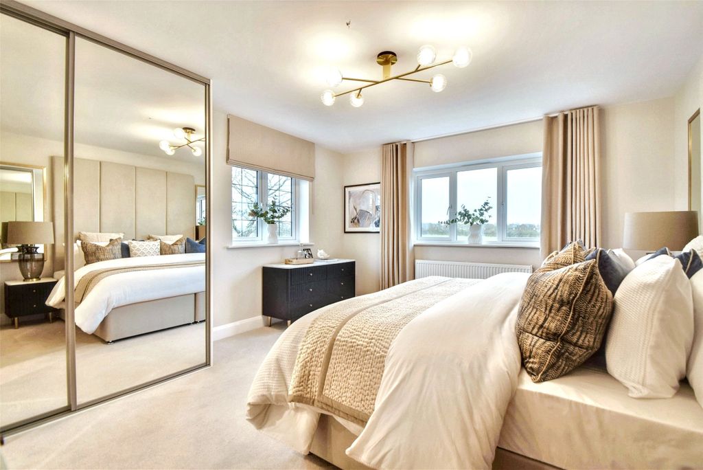 Property photo 2 of 26 Picture No. 29