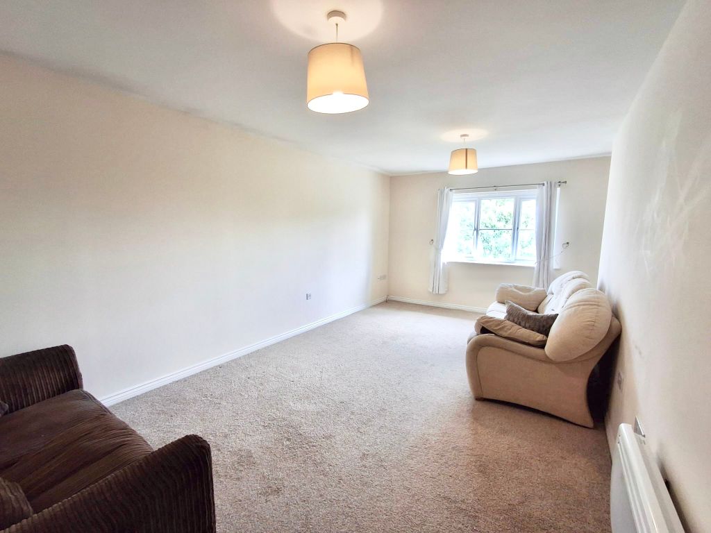 Property photo 3 of 7 Lounge Diner