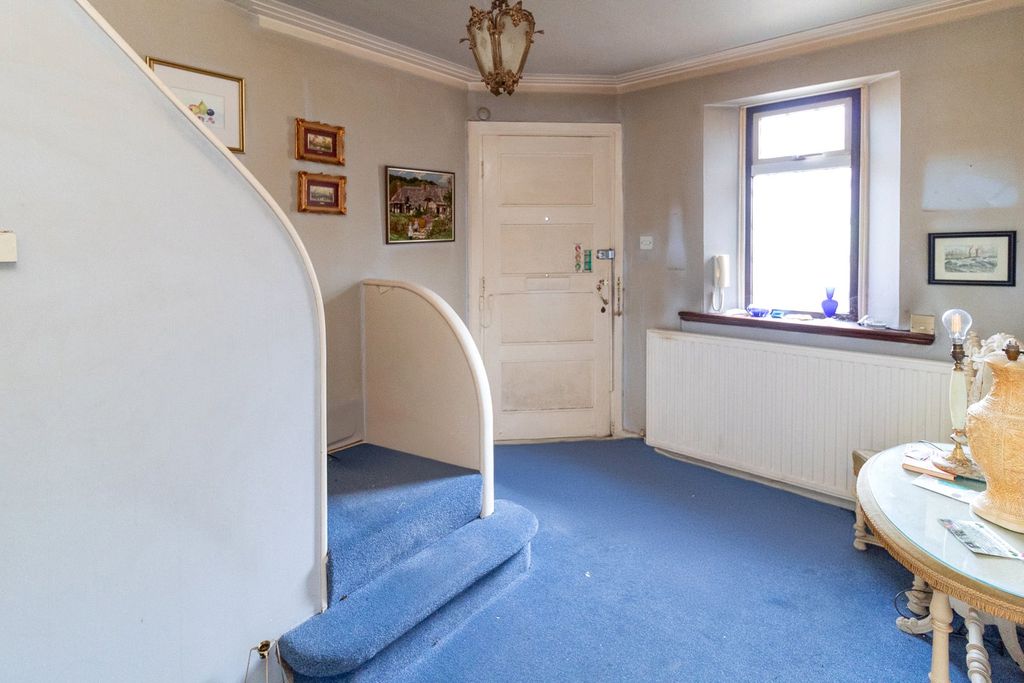 Property photo 2 of 11 Picture No. 03