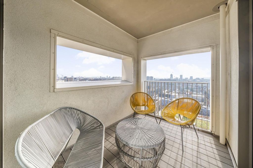 Property photo 3 of 16 Picture No. 03