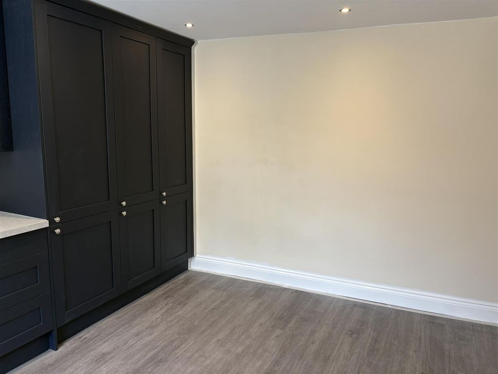 Property photo 3 of 11 Img_5338.Jpg