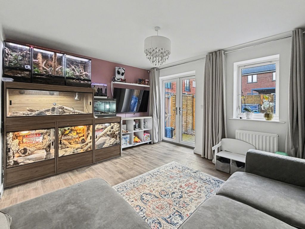 Property photo 3 of 30 47903011