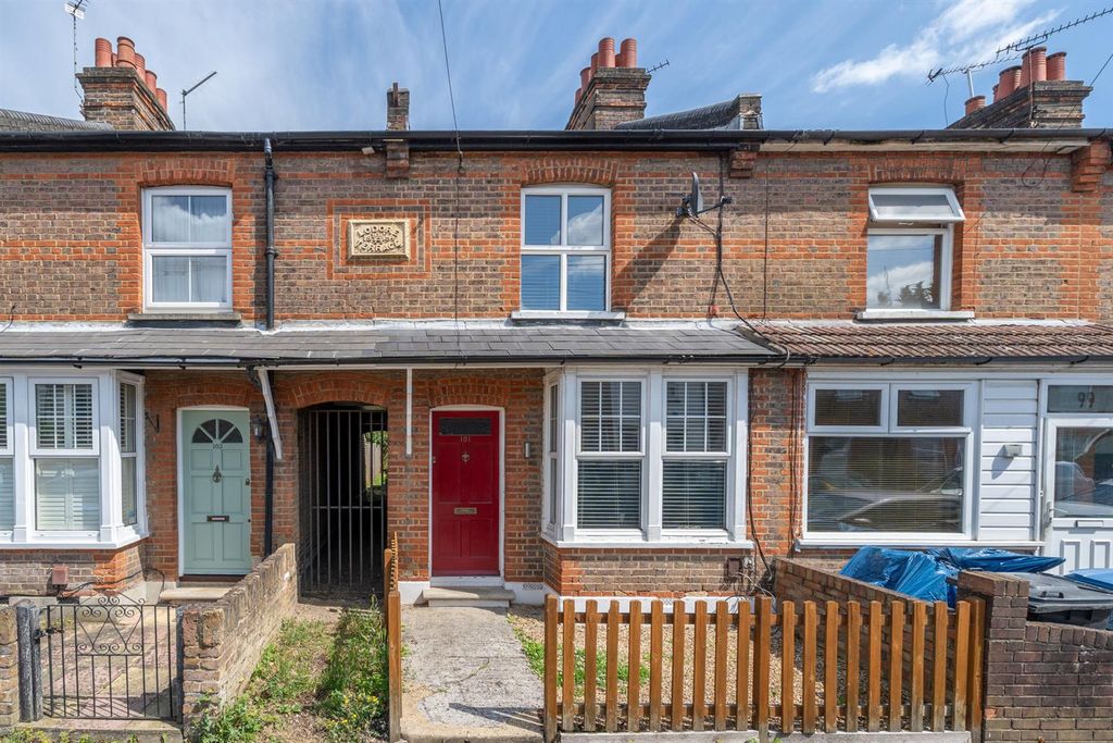 Property photo 1 of 12 101-Regent-Street-06857.Jpg