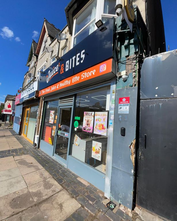 Property photo 2 of 23