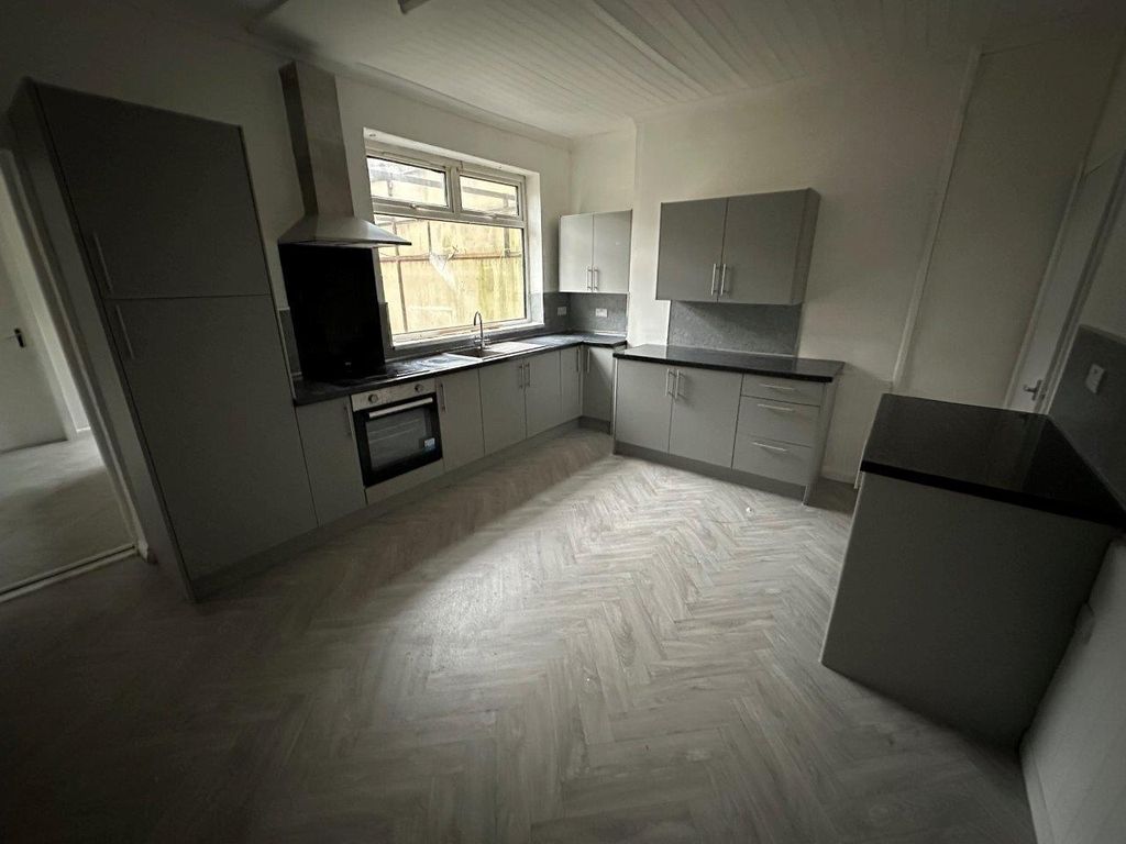 Property photo 2 of 7 Img_5399.Jpg