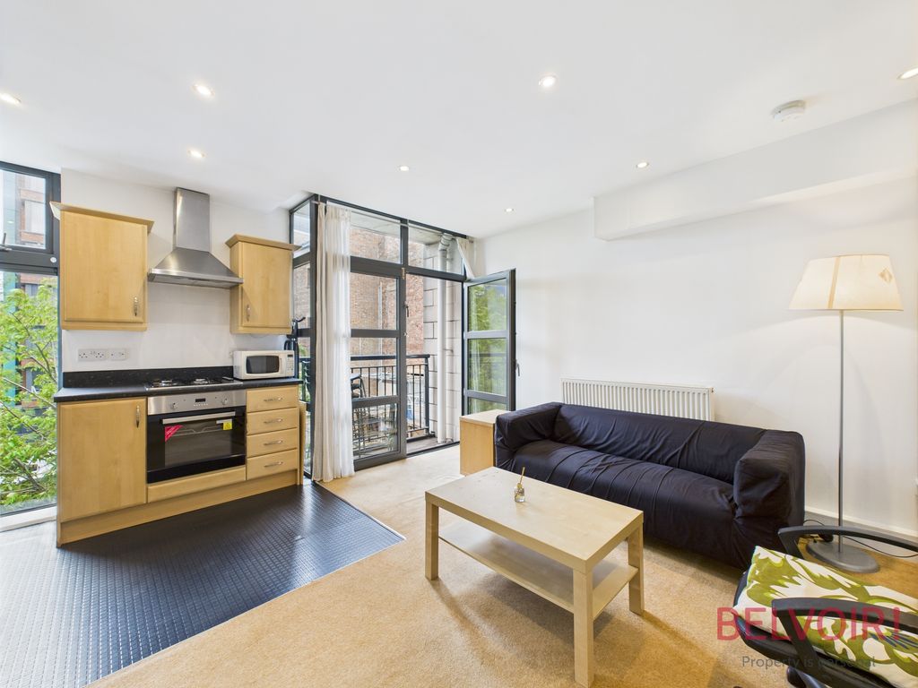 Property photo 2 of 12