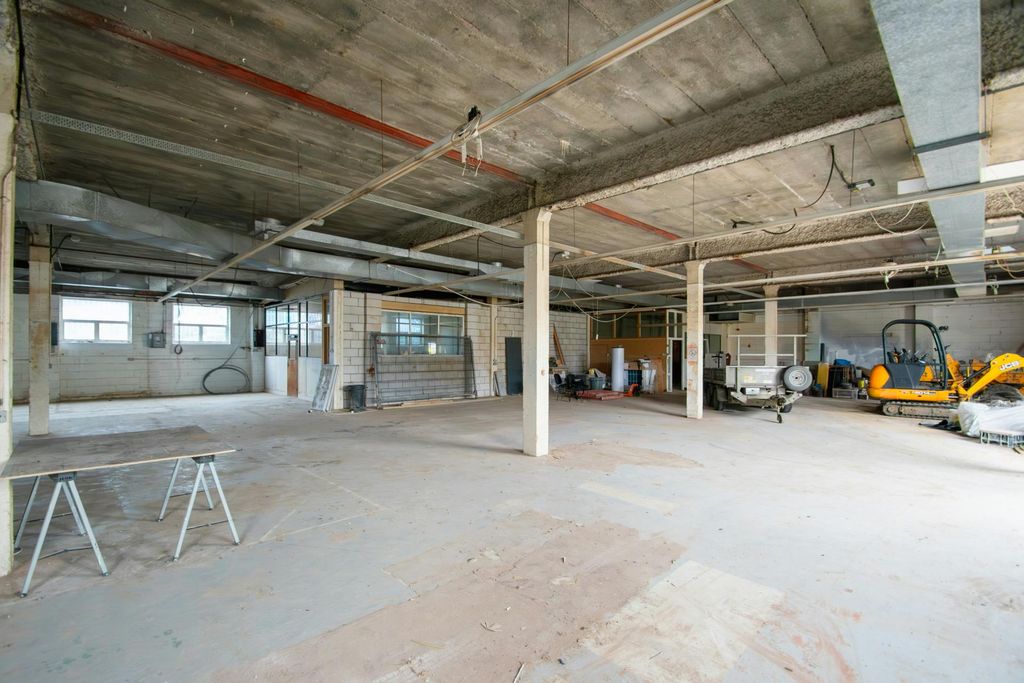 Property photo 3 of 4 12.Jpg