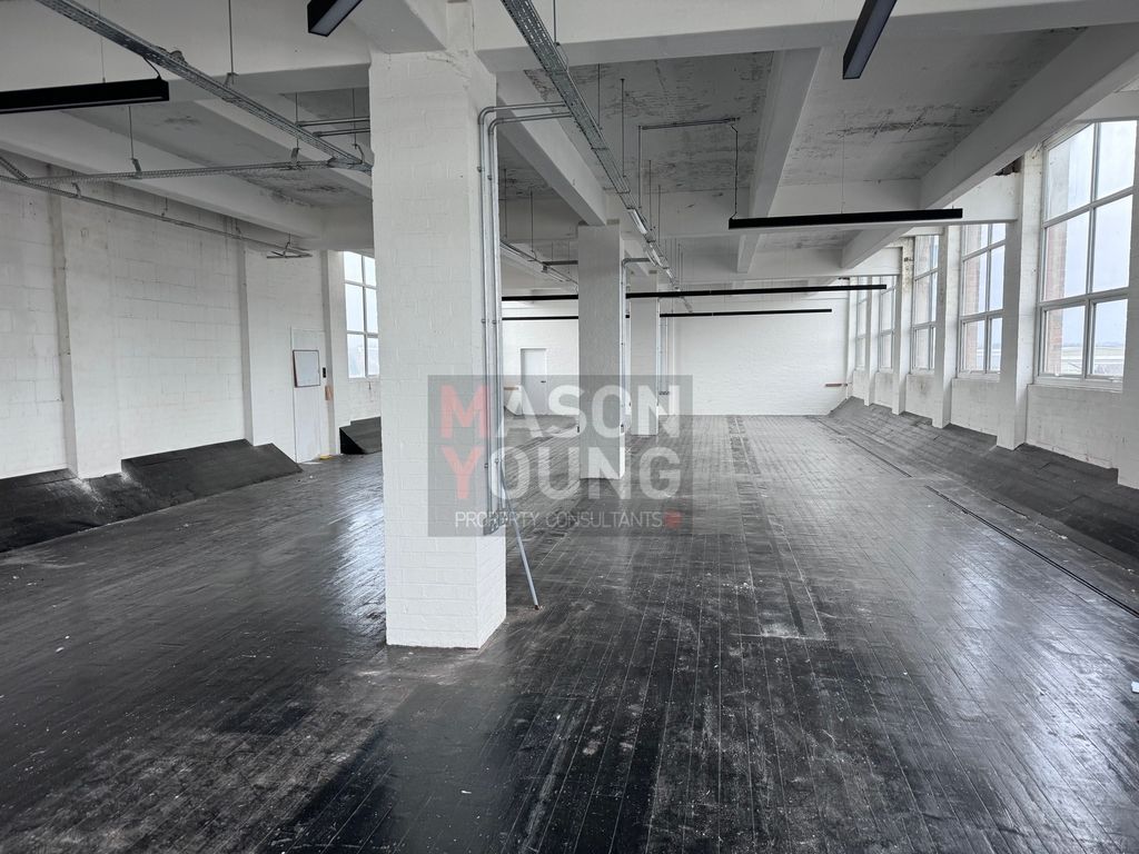 Property photo 3 of 6