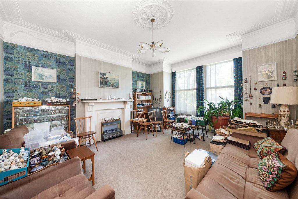 Property photo 2 of 16 Reception Room 1