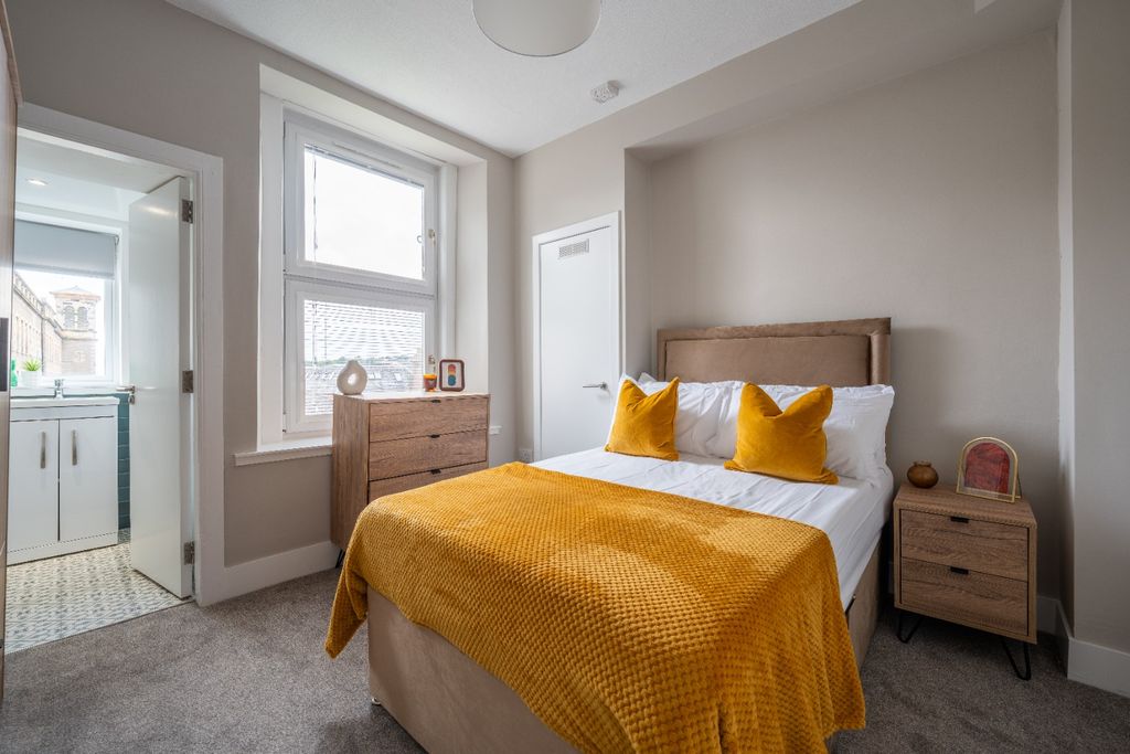 Property photo 1 of 24 Photo 1